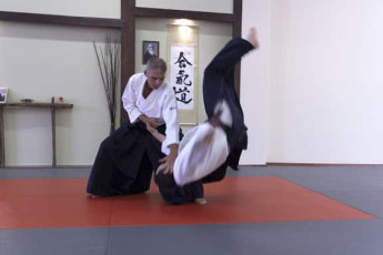 https://gimnastirio.gr/wp-content/uploads/2014/06/Aikido-main-image.jpg